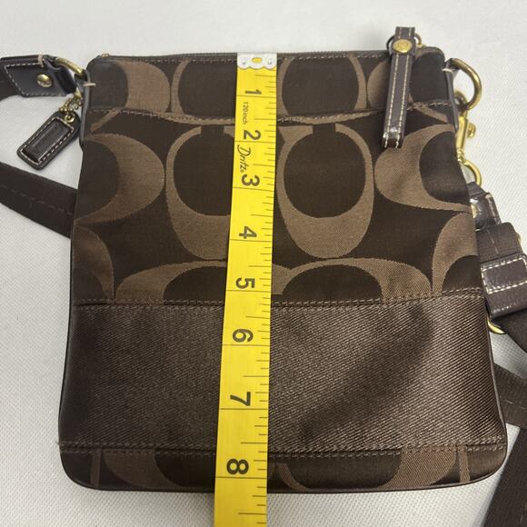 Coach Signature Logo Swingpack Crossbody Bag Brown Adjustable Strap Y2K COA - Picture 11 of 12